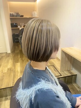 エン ヘアー(enn:hair) ミニボブ