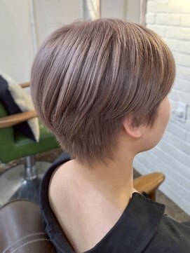 リコ 池袋東口店(Liko) ショート ベリーショート ショートボブ ダブルカラー 艶カラー