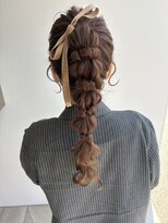 美容室 アイディー i-dee ぽこぽこポニースタイル