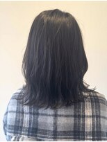 ツムギ ヘアー(tsumugi HAIR)&nbsp;ファルジュアトリートメントでツヤツヤ♪ミディアムスタイル
