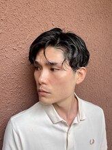 ザ アルゴンキン トウキョウ オヤマ(THE ALGONQUIN TOKYO OYAMA)&nbsp;分けパーマ
