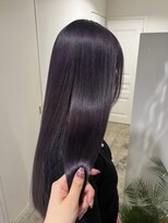 エイチ(811)&nbsp;ヘアカラーグレージュカチモリヘアレイヤーボブ50代ボーイッシュ