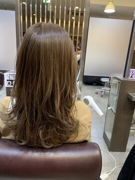ルッソカルム(Lusso calme) レイヤーカット×軽めロング30代/40代/50代