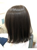 カーキアッシュのふんわり透明感