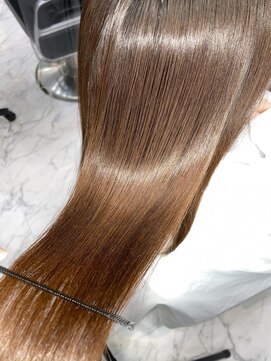 エスカーラ 表参道(THE ESCALA) 相田担当髪質改善トリートメントリアルお客様!672