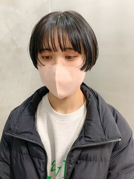 テトヘアー(teto hair) マッシュショート、前上りショート、ブルーブラック