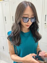 ジーナ セントラル銀座(Zina) ブリーチあり*アッシュグレージュ【ZinaCENTRAL】