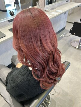 メゾンセブンルックス 宇都宮簗瀬店(Maison 7LOOKS) チェリーレッド