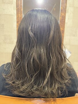 ヘアサロン アプリ(hair salon APPLI) 透明感のあるオリーブカラー