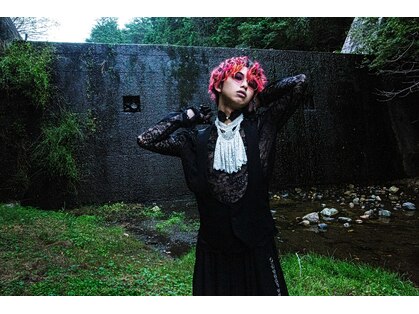 アイナイロナ(AINAILONA)の写真