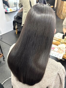 ロットアニバース(lott annibirth) 【髪質改善】グレージュ /艶髪/透明感/トリートメント