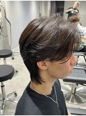 刈り上げなしツーブロックセンターパートウルフダウンパーマ