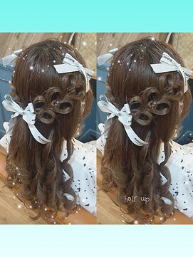 マカリィ 池袋店(Makalii) ハーフアップ