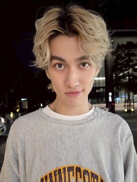 ソレイユトウキョウシブヤ(SOLEIL TOKYO shibuya) メンズ外国人風ハイトーンカーリーヘア