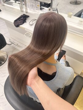 ユナイテッド 横浜(UNITED) 【長瀬優大指名限定】ミルクティグレージュ