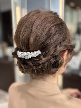 ブルーテーフ(Bleu Terre) 編み込みシニヨンセット