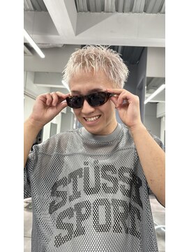 グリーン 高田馬場(green) 【YUNA】シルバーホワイト☆