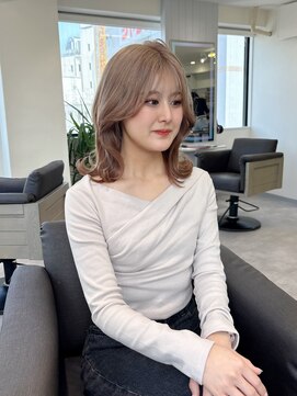 エルサ ザ リープ(ELSA the leap) 【ブリーチカラー/ダブルカラー】ミルクティーベージュ