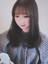イフイイズカ (Ifh iizuka)&nbsp;低めレイヤーカット×顔まわりカット