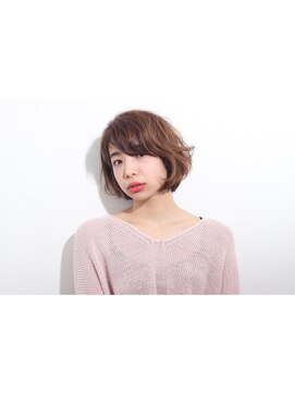 ヘアー アイス ルーチェ(HAIR ICI LUCE) ボブ ベージュ×アッシュ 大須