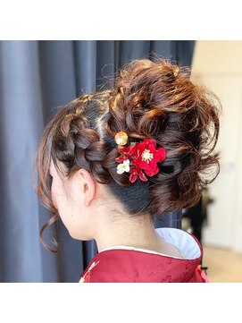 ビジョルノ つくばみどりの店(Begiorno) 20代成人式卒業式向け♪ナチュラルカラー編み込みアレンジヘア