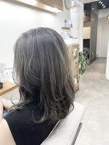 ハナトキミ(hana to kimi) 細めハイライト☆シルバーベージュ