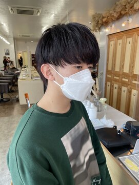 ユラギフロムユイマァル 水島店(YURAGI from YUIMARL) マッシュカット