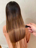 キュア 表参道(CURE)&nbsp;黒髪/グレージュカラー/ココアベージュ/ヘルシーロング/表参道