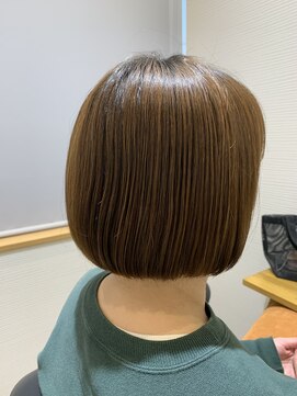 シェイプスサロン ハナレ 辻堂美容室(Shapes salon HANARE) スクエアボブスタイル
