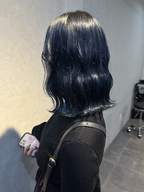 dark blue