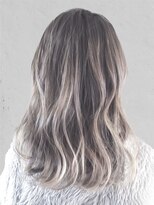 ティア 高知店(TIA)&nbsp;ハイミルクティーグレージュ