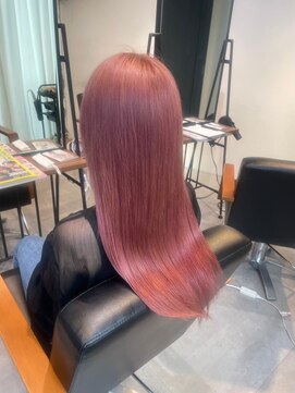 フォルテ ティアラ 横浜店(FORTE TIARA) ホワイトピンク