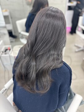 エヌアイ オモテサンドウ(ni omotesando) 地毛風グレージュカラー♪