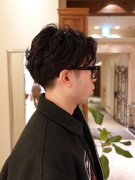 ビュートリアム265(BEAUTRIUM 265) #メンズパーマ・センターパート・刈り上げ・コスメパーマ・銀座