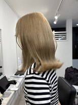 ヴィア(Via)&nbsp;10代20代30代／ブロンドベージュ／ハイトーン/髪質改善
