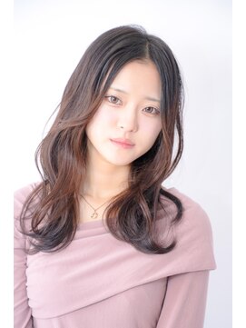 アフィナー(Afinar) 【横浜/横浜駅】大人かわいい/ダークブラウン/艶髪/レイヤー