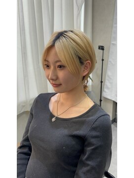 エス 天満扇町(esu) ah39 似合わせショート　30代40代50代　大阪ショート