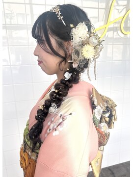 ソル(sol.) サイド編みおろし♪成人式　卒業式