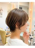 ショートボブ