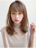 ミディアムレイヤー、外ハネボブ、グレージュ、脱白髪染め☆