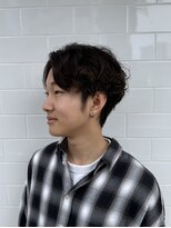 フォークロア(Folklore) センターパート×ゆるウェーブパーマ