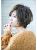 ショートスタイル　大人美人ショート