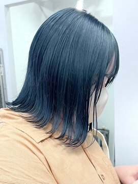 ウィコ 新宿(WICO) インディゴブルー[新宿駅/ホワイトグレージュ/ネビージュ/美髪]