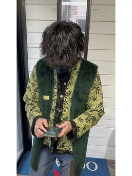 ハグ 横浜(HUG) 色気*波巻きスパイラルパーマ*マッシュウルフ