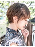 大人可愛いくびれショート20代30代40代ハイライトショート