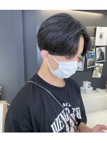 モッズヘア 仙台長町店(mod's hair)&nbsp;【滝口】ニュアンスパーマ センターパート 前下がり 刈り上げ