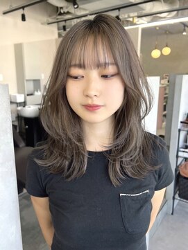 ジエクト カナウ(The Ect canow) レイヤーカット前髪くびれヘアグレージュカラー韓国ヘア20代