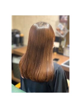 リワーズ 成城学園前(ReWARDs) シルキーベージュ/斜めバング/ブラントカット[成城学園前駅]