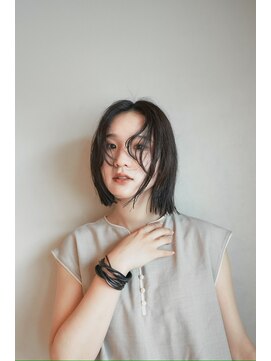 在り家 《在り家》大人ショートヘア☆切りっぱなしセミディ/シアカラー