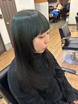 ラック(LUCK)&nbsp;レイヤーぱっつん前髪ステップボーンカットシルキー船橋/韓国